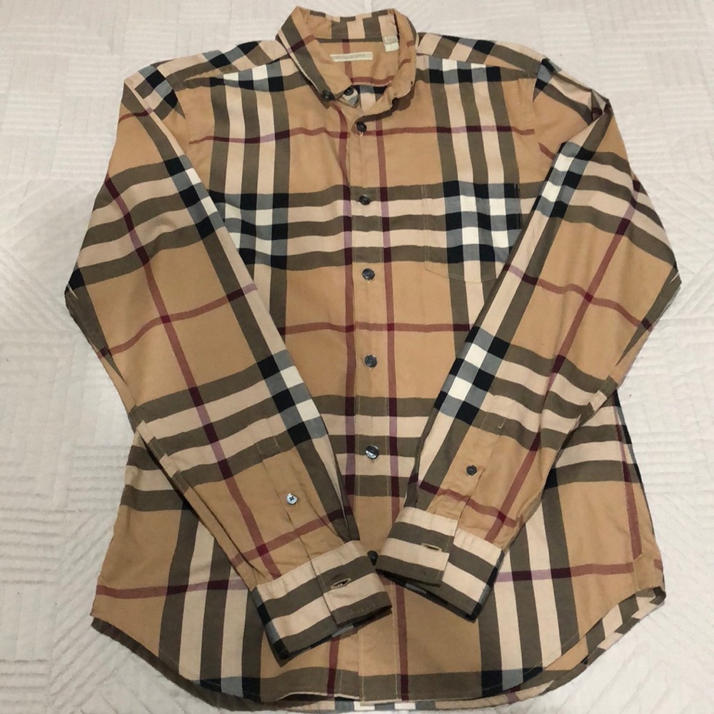 Burberry classic shirt